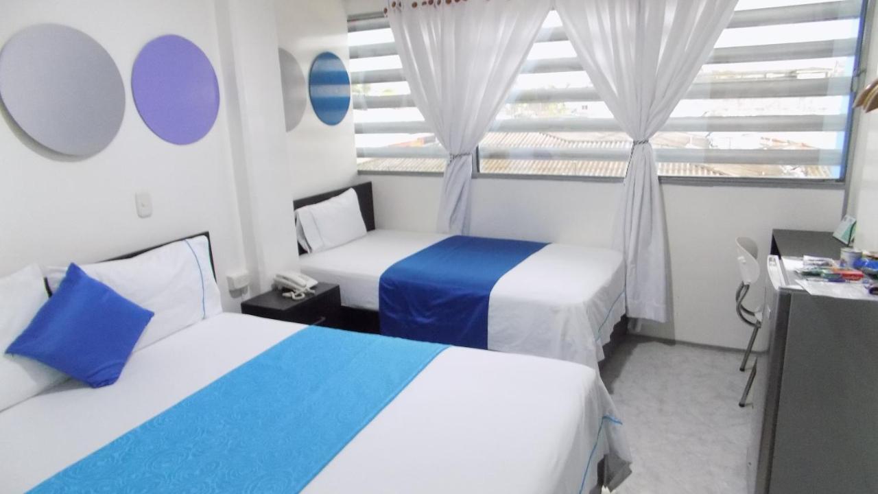 Hotel Luna Azul Florencia  Exterior photo